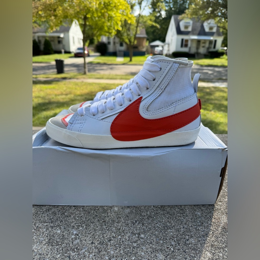 Nike Blazer Mid 77 Jumbo